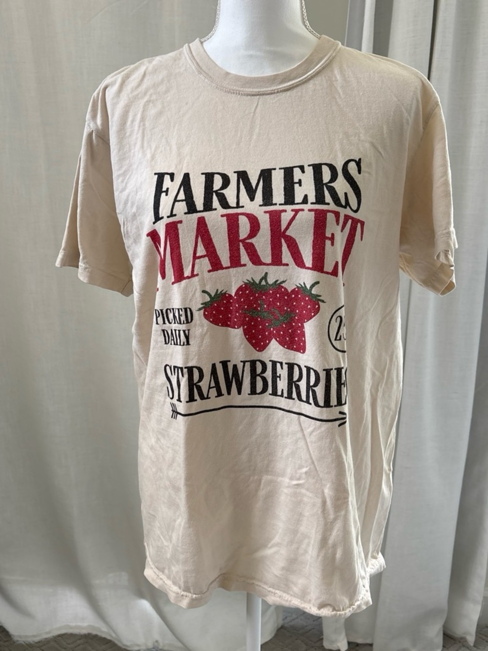 Comfort Colors Beige Farmers Market Strawberry Graphic Tee